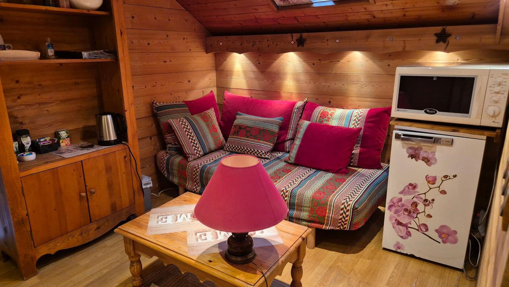 Comme A La Maison, Chambres Au Calme Verrens-Arvey Bagian luar foto